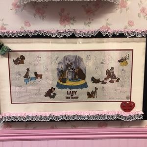 Light up singing, Lady and the Tramp picture